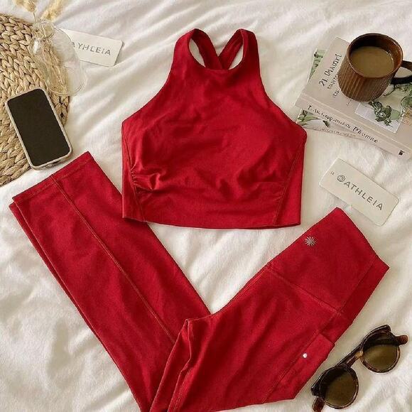 Athleta red powersoft workout set - Picture 4 of 4